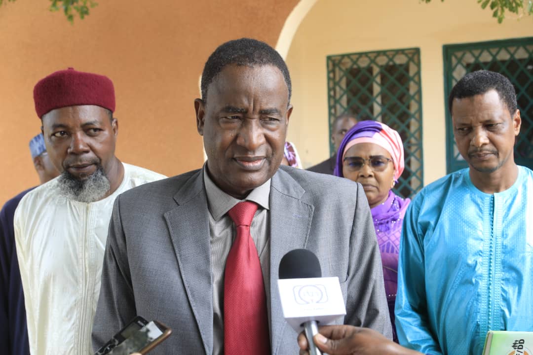 Lire la suite à propos de l’article Le ministre de l’Éducation Nationale Pr Natatou Ibrahim a visité le samedi 20 août 2022, le Lycée d&rsquo;Excellence de Niamey situé au quartier Bassora