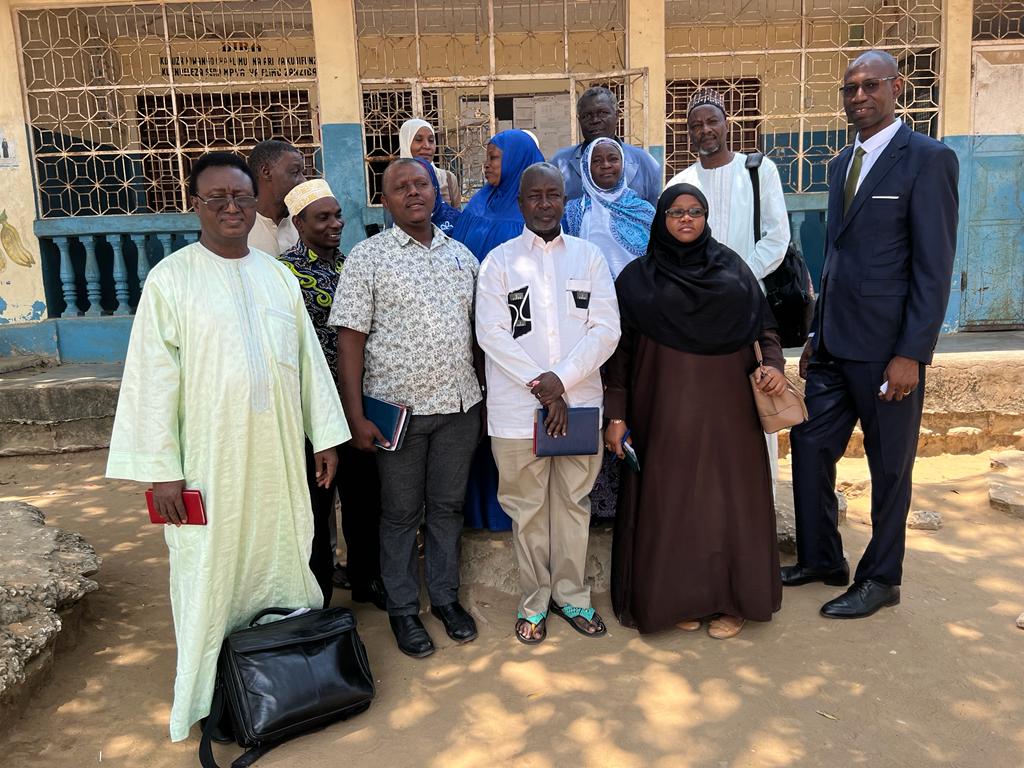 Lire la suite à propos de l’article Un voyage d&rsquo;études pour l&rsquo;exploration de l&rsquo;expérience de Zanzibar sur le programme d&rsquo;Instruction Audio Interactive (IAI)