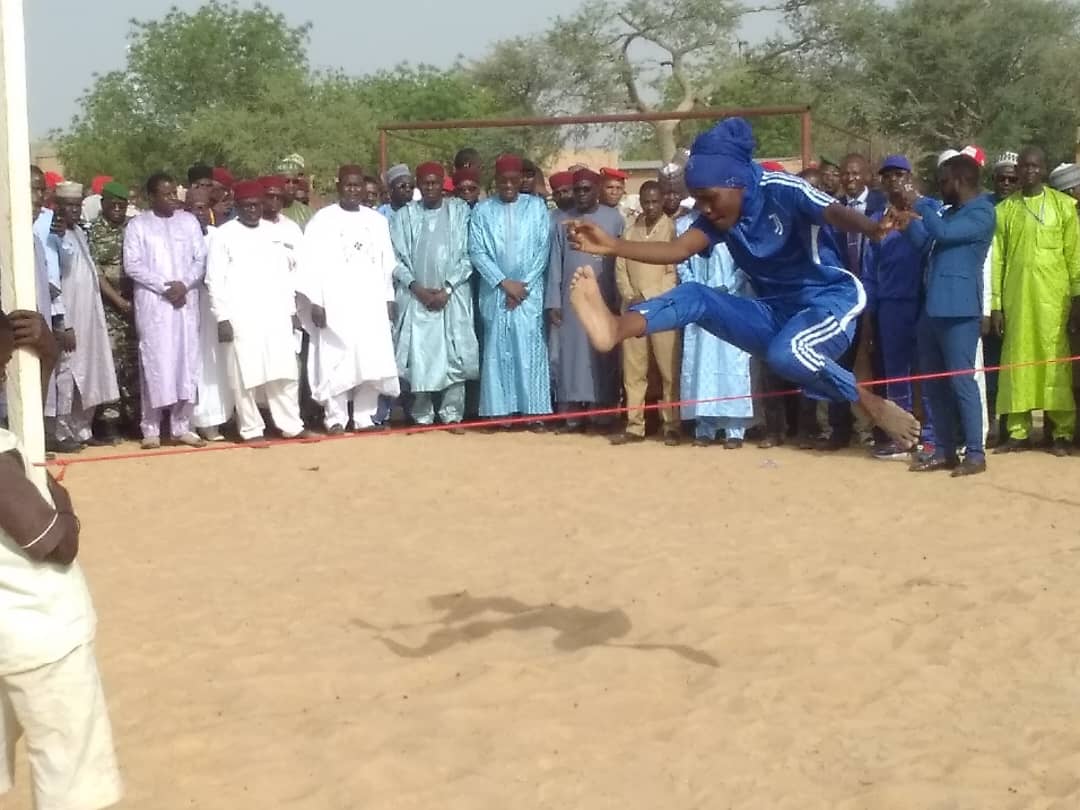 Lire la suite à propos de l’article Le Ministre de l’Education nationale lance des épreuves de BEPC SPORTIF  2023, à Tessaoua (Maradi)